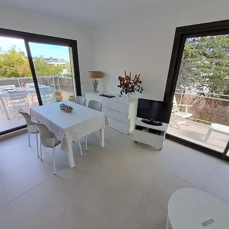 Apartment Studio Confort - 500m De La - Classe 3* Le Lavandou